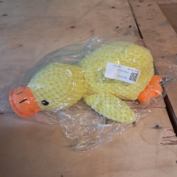 NWT 3 Piece Pet Toy Set - Picture 7 of 12